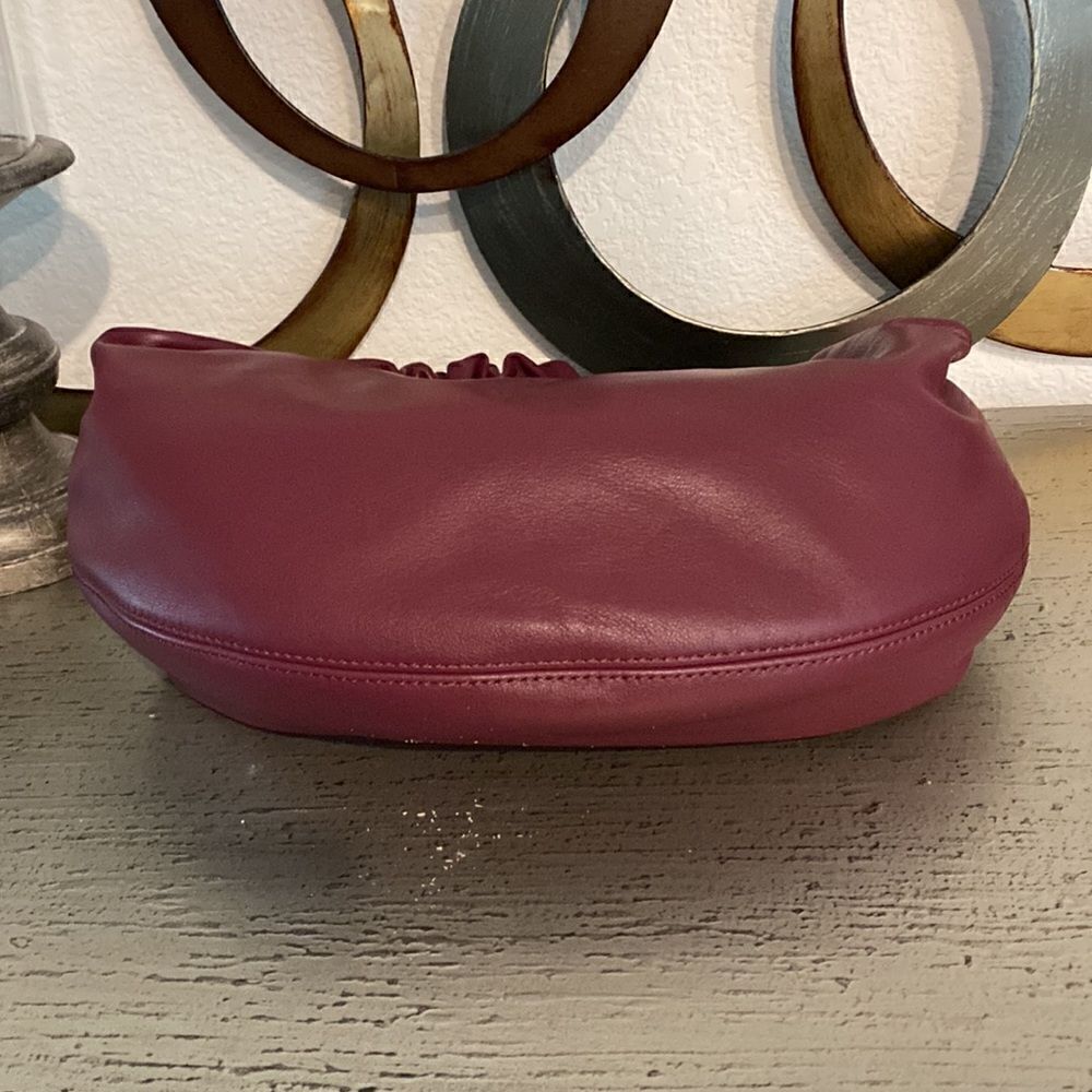 New LDT Monroe Napa Leather Hobo Crossbody Bag - Picture 5 of 9